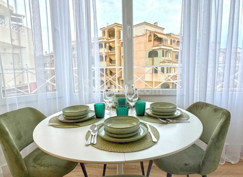 Resale - Apartment -
Torrevieja - Parque las naciones