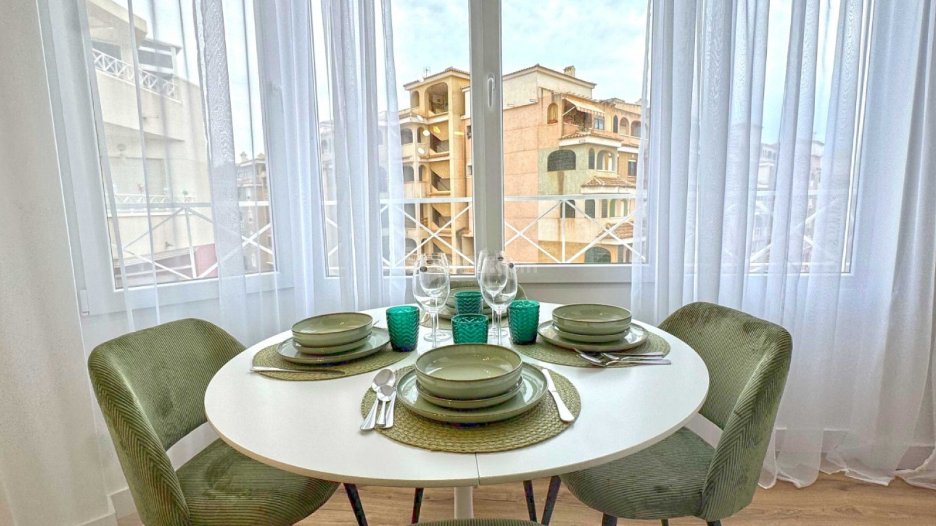 Resale - Apartment -
Torrevieja - Parque las naciones