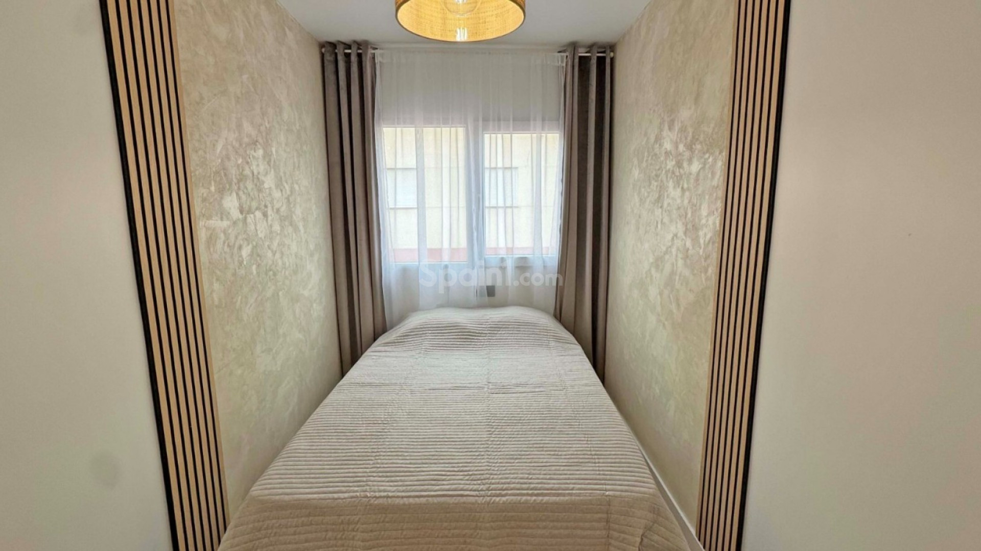 Resale - Apartment -
Torrevieja - Parque las naciones