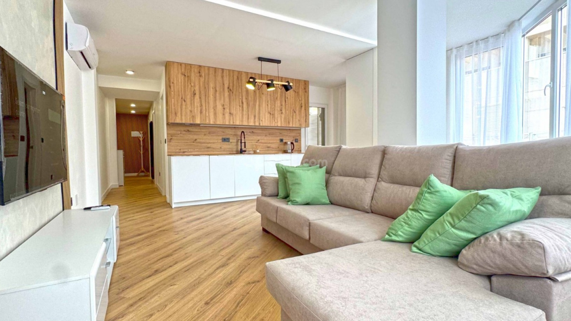Resale - Apartment -
Torrevieja - Parque las naciones