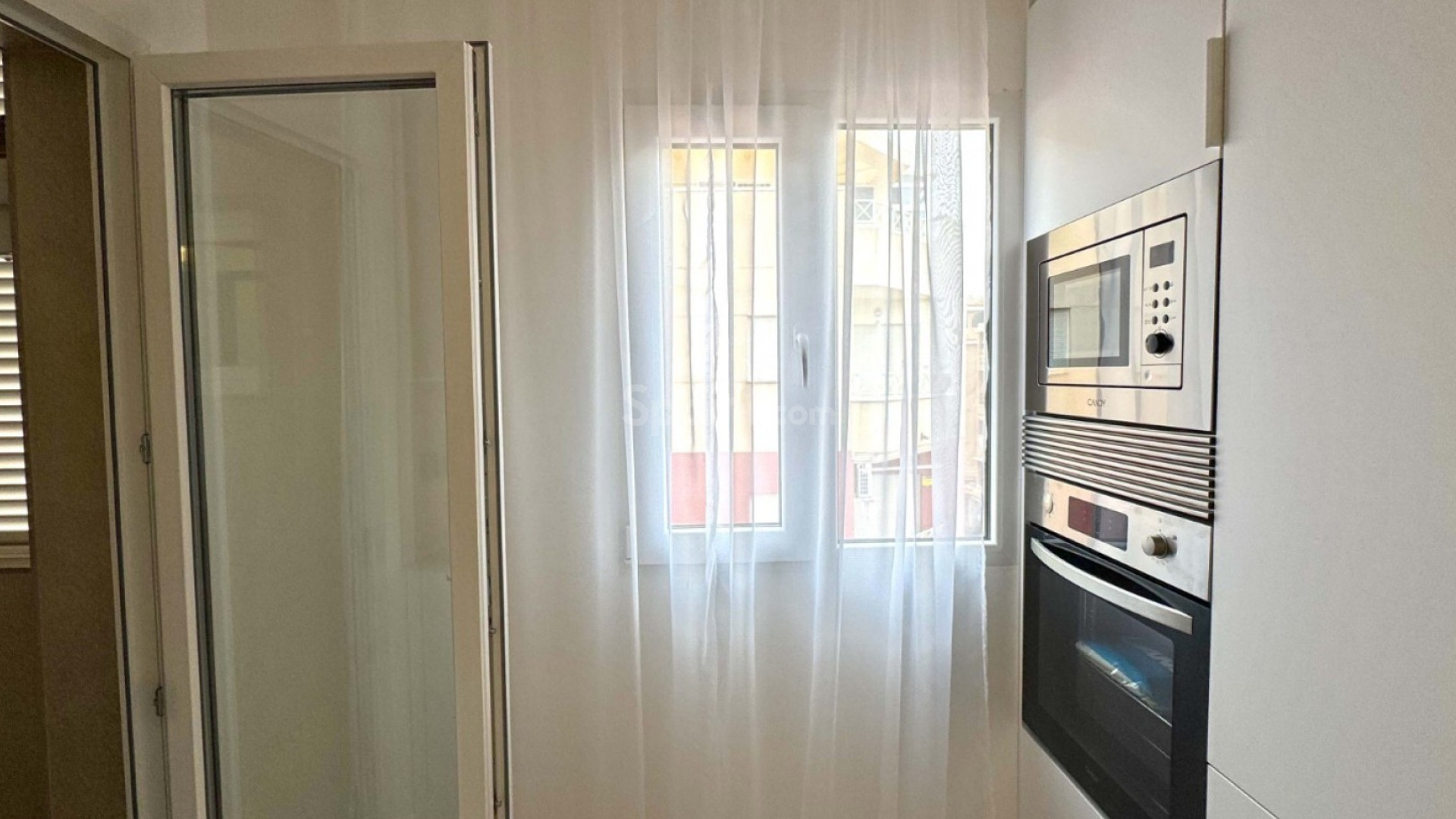 Resale - Apartment -
Torrevieja - Parque las naciones