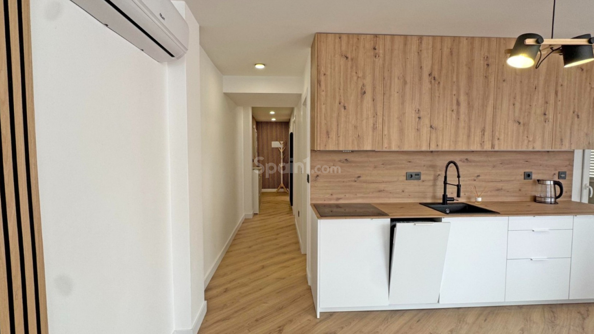 Resale - Apartment -
Torrevieja - Parque las naciones
