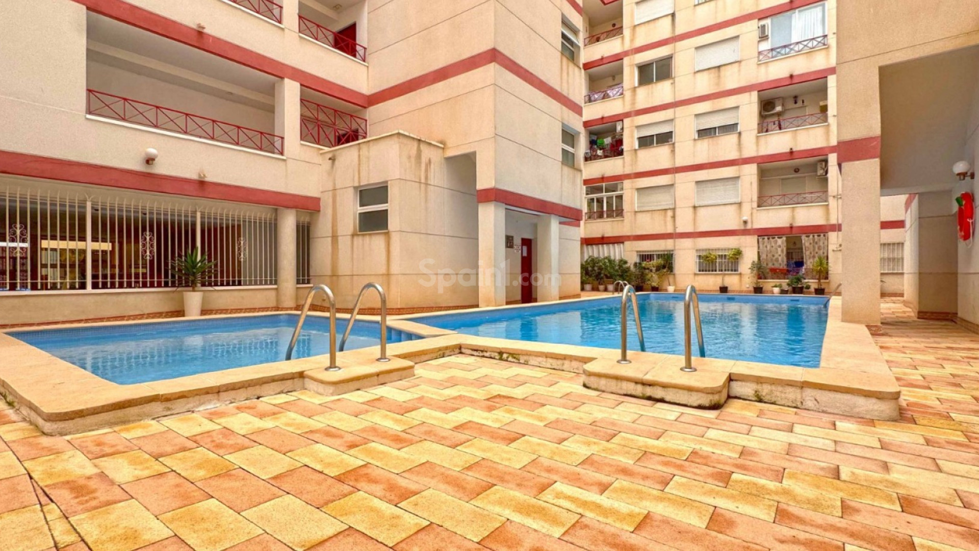 Resale - Apartment -
Torrevieja - Parque las naciones