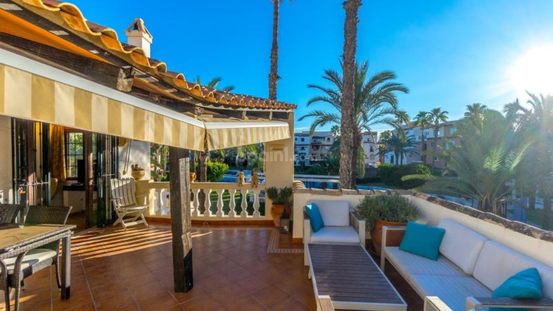 Resale - Apartment -
Torrevieja - Playa de los Locos