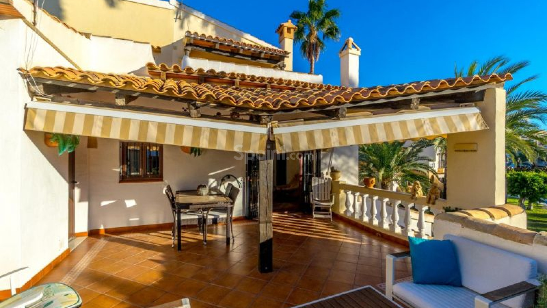 Resale - Apartment -
Torrevieja - Playa de los Locos