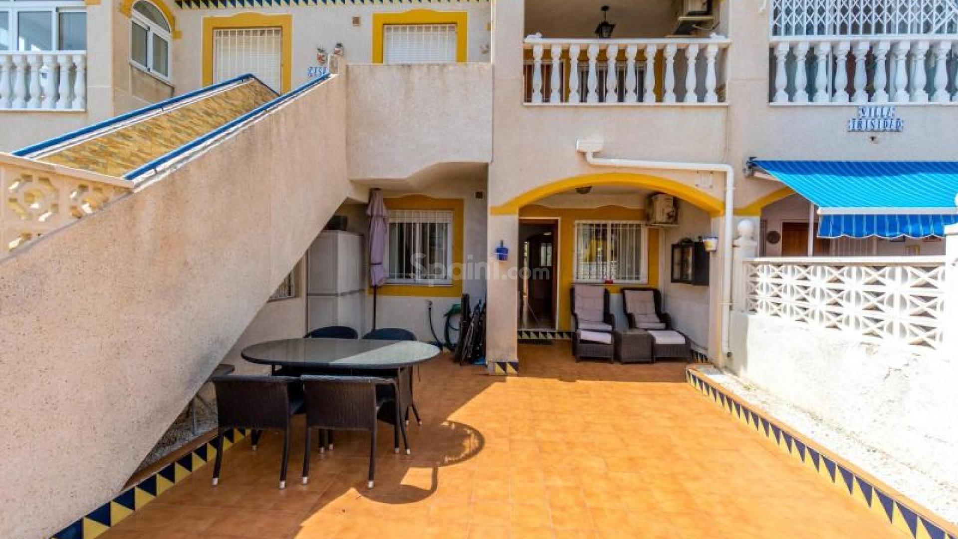 Resale - Apartment -
Torrevieja - Pueblo Centro