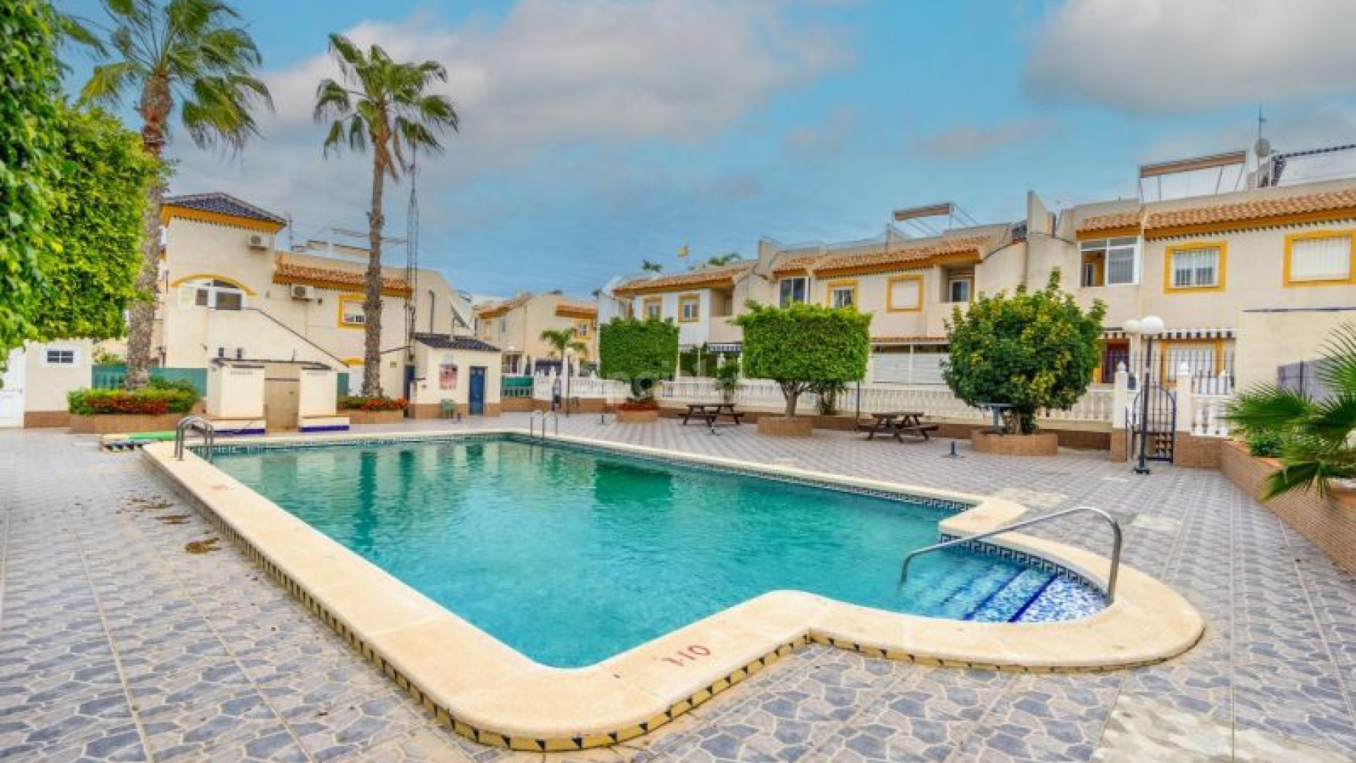 Resale - Apartment -
Torrevieja - Pueblo Centro