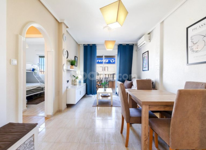 Resale - Apartment -
Torrevieja - Pueblo Centro