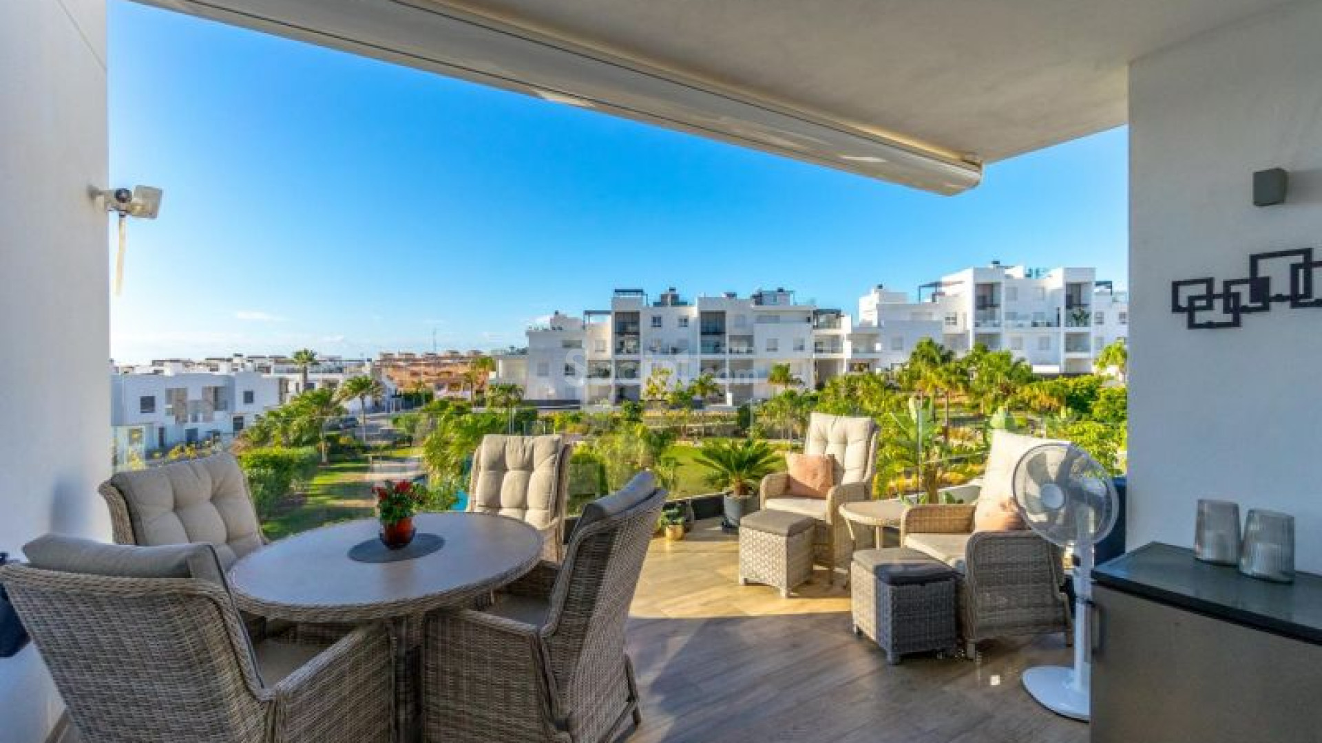 Resale - Apartment -
Torrevieja - Punta Prima