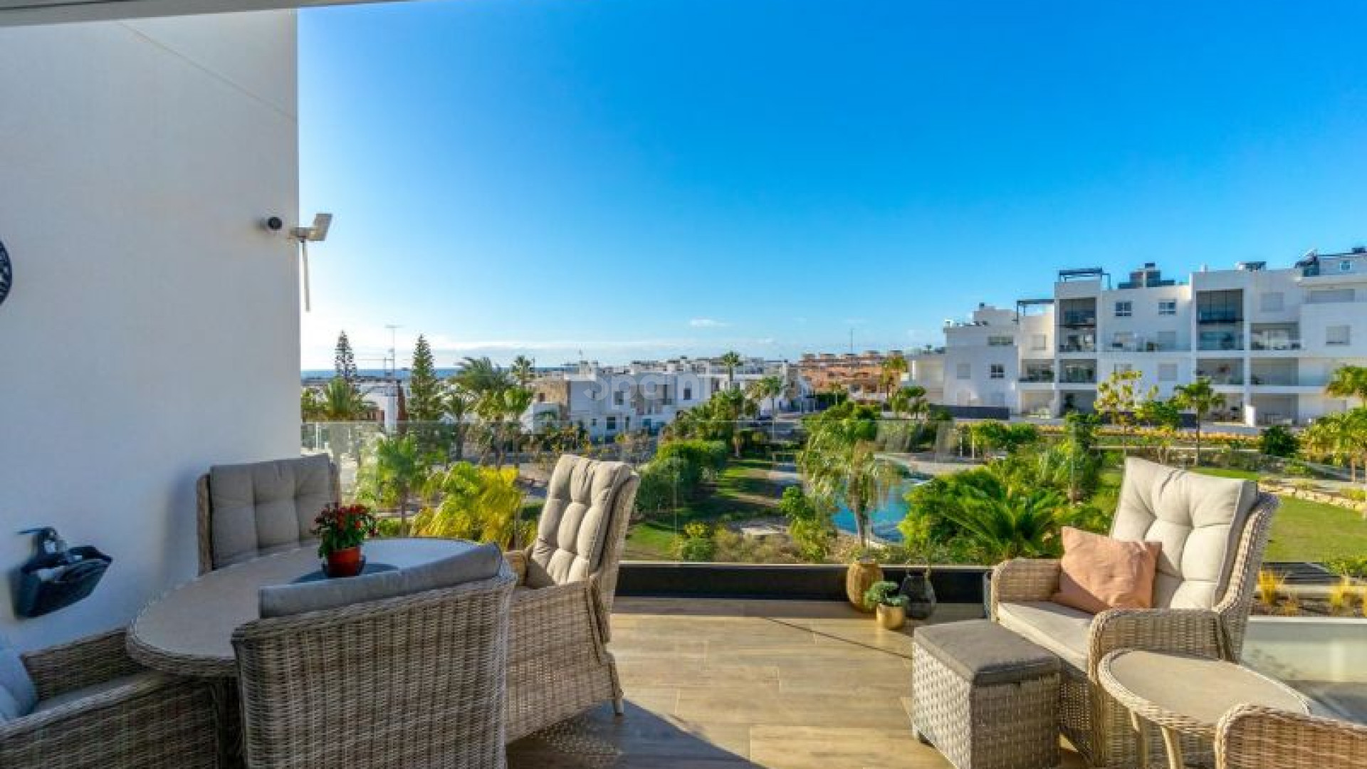 Resale - Apartment -
Torrevieja - Punta Prima