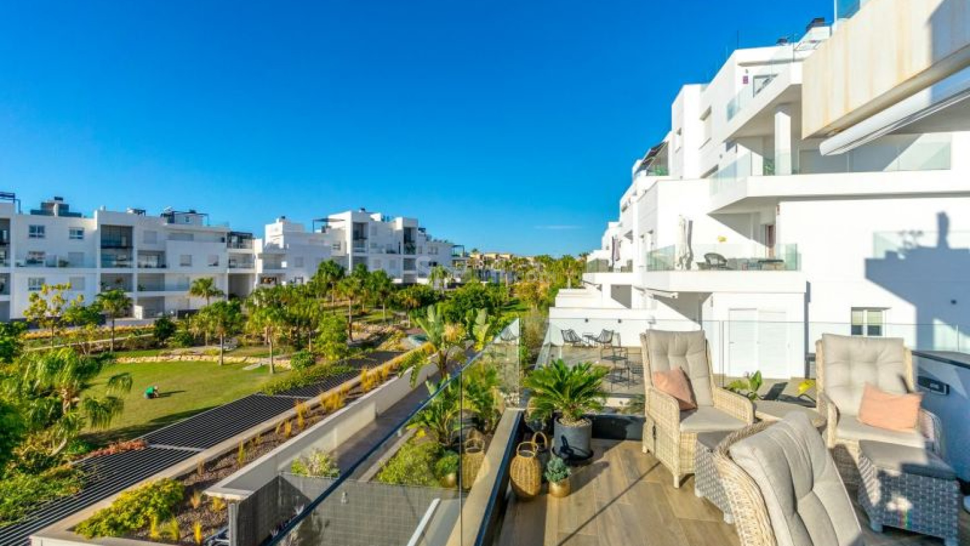 Resale - Apartment -
Torrevieja - Punta Prima