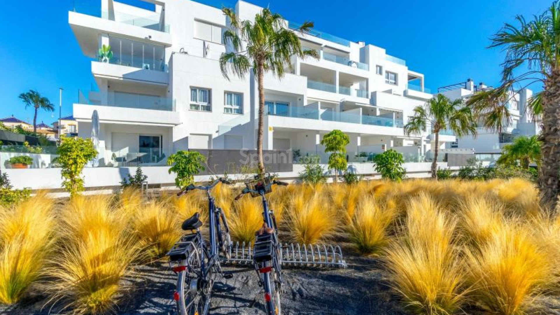 Resale - Apartment -
Torrevieja - Punta Prima