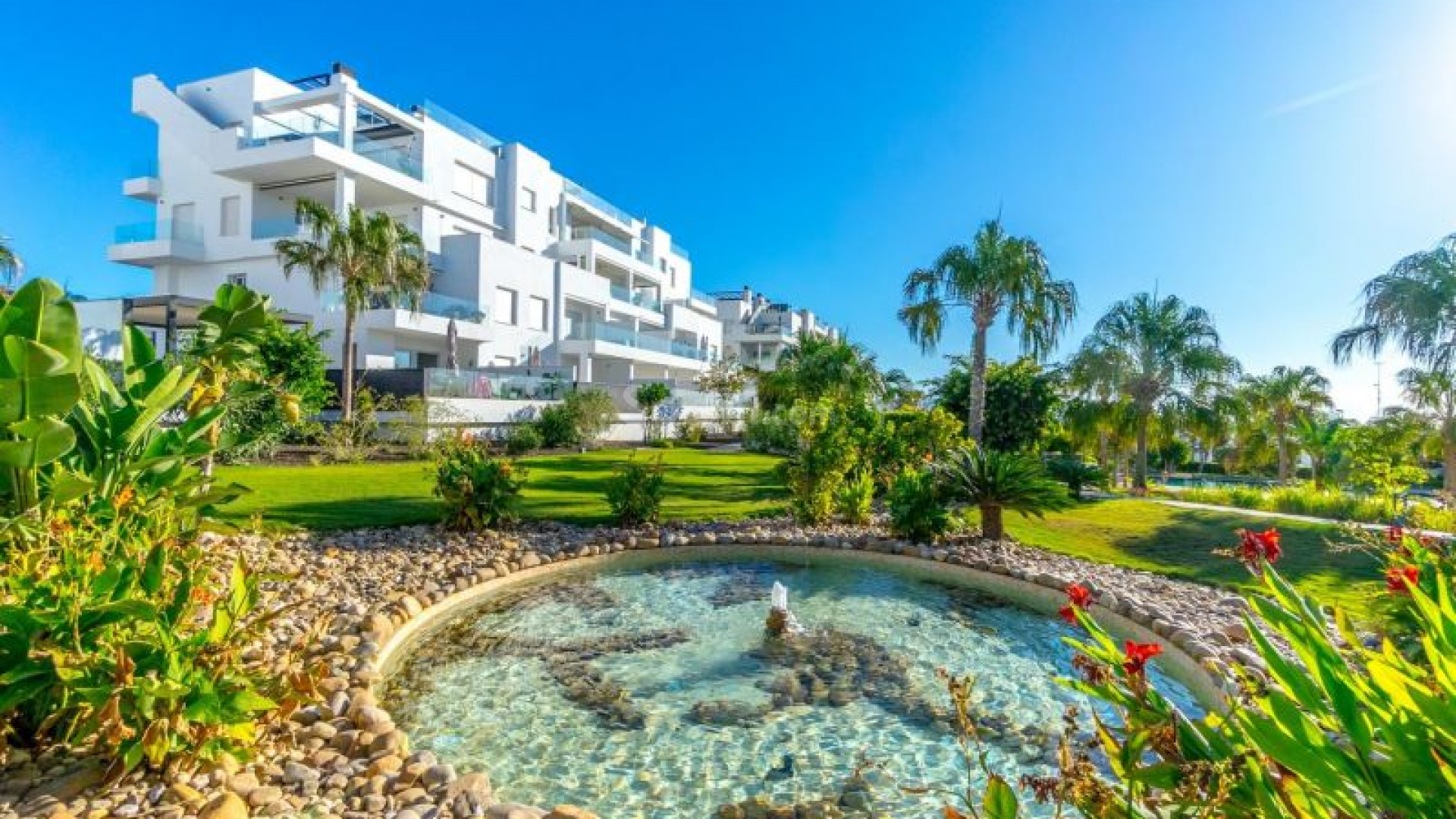 Resale - Apartment -
Torrevieja - Punta Prima