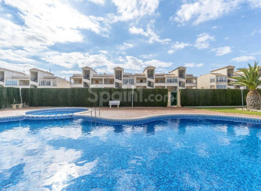 Resale - Apartment -
Torrevieja - Punta Prima