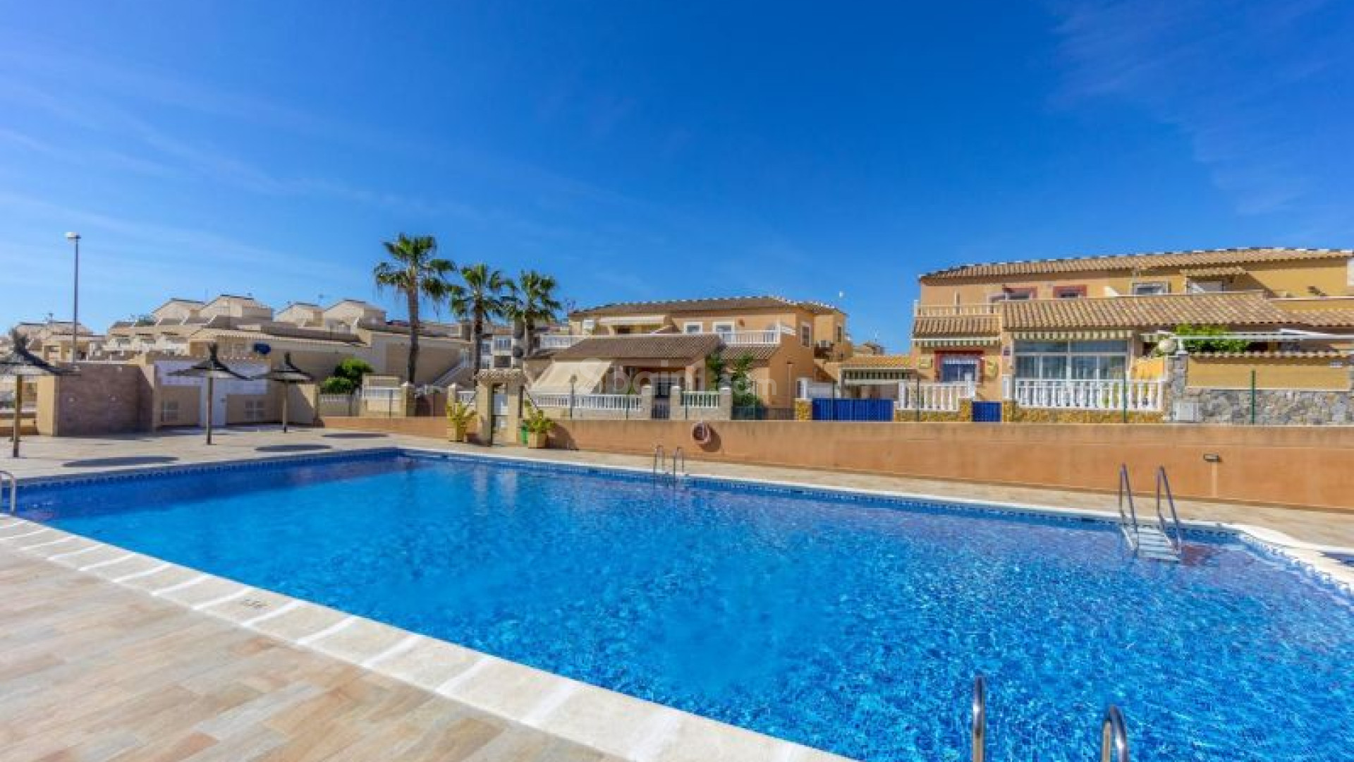 Resale - Apartment -
Torrevieja - Punta Prima