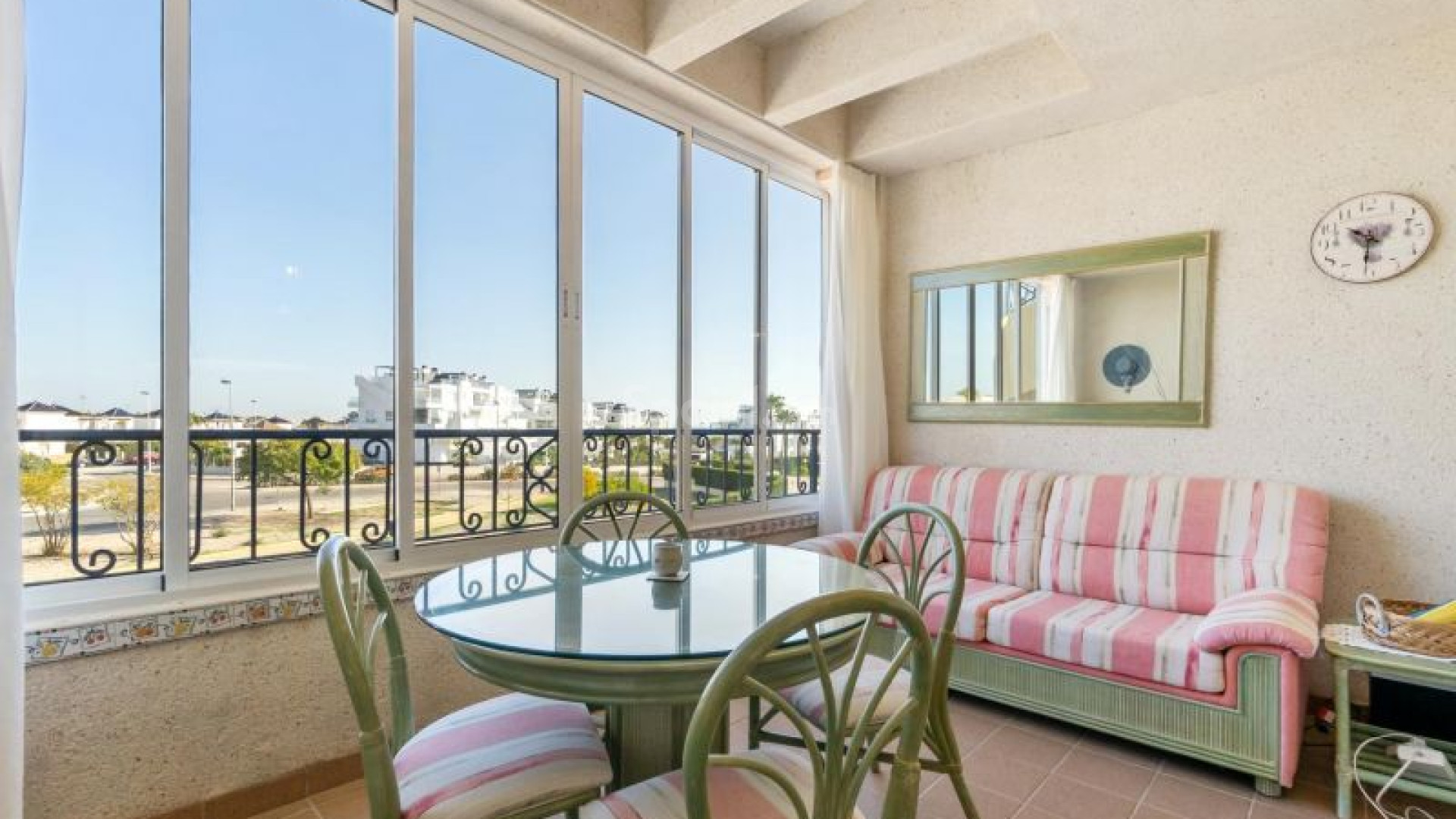 Resale - Apartment -
Torrevieja - Punta Prima