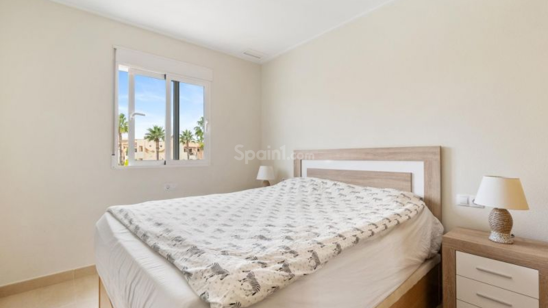 Resale - Apartment -
Torrevieja - Punta Prima