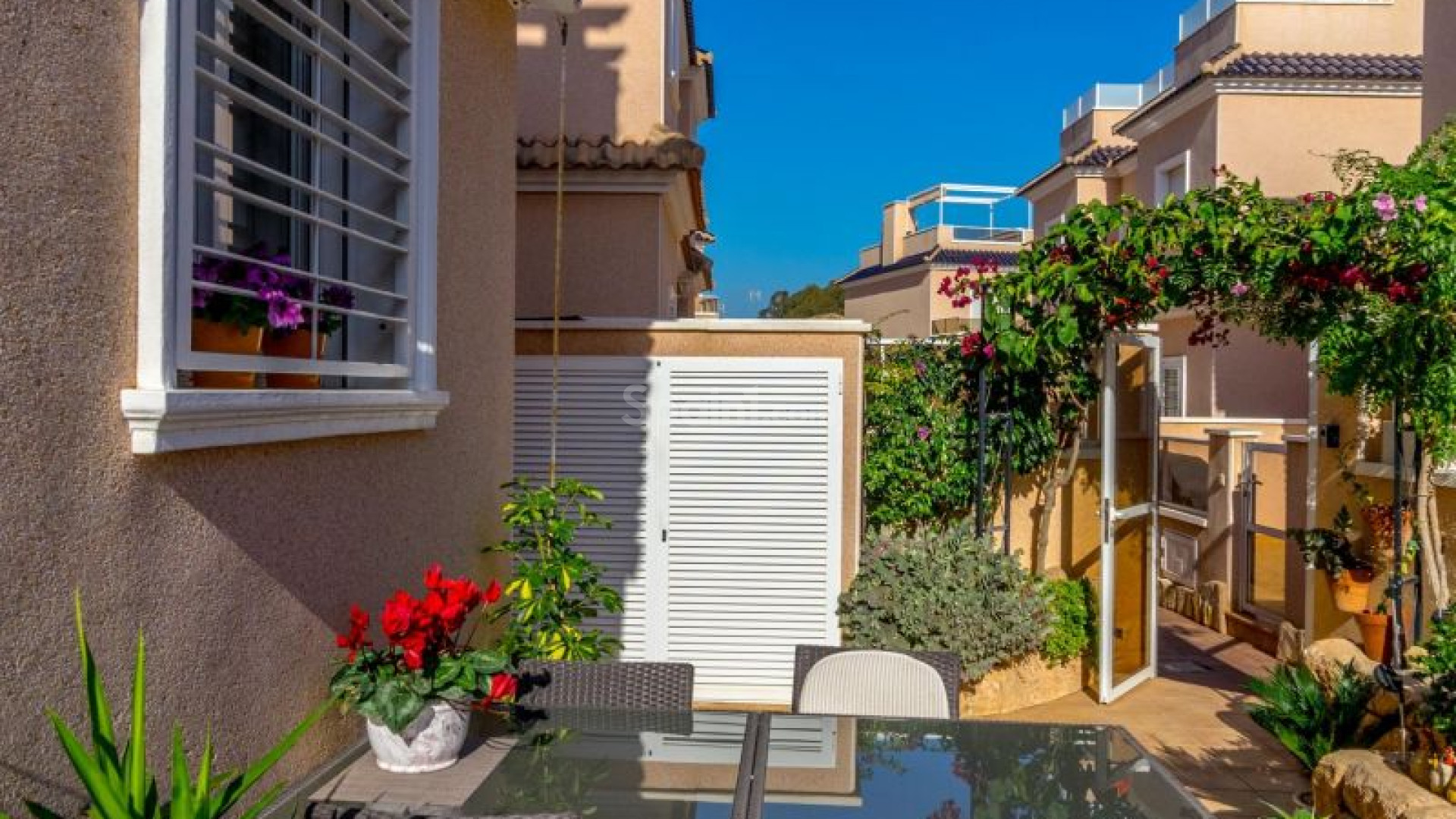 Resale - Apartment -
Torrevieja - Punta Prima