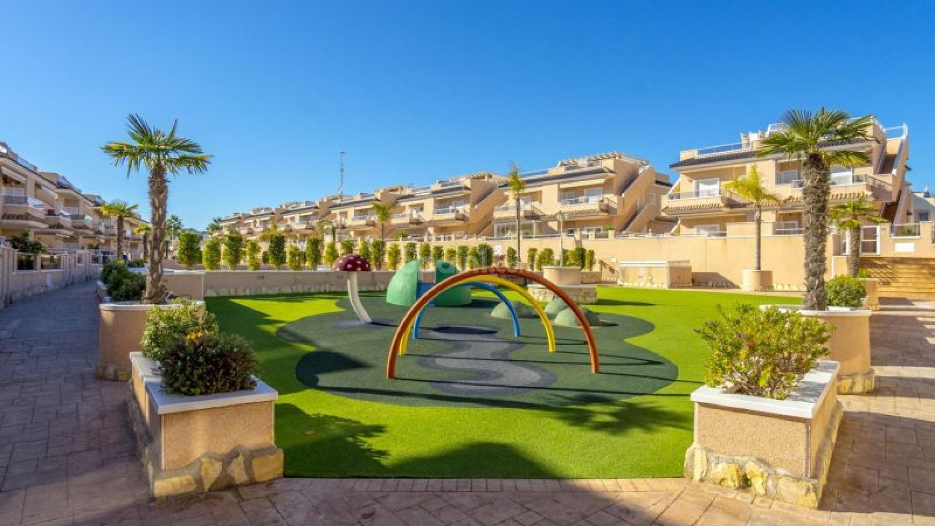 Resale - Apartment -
Torrevieja - Punta Prima