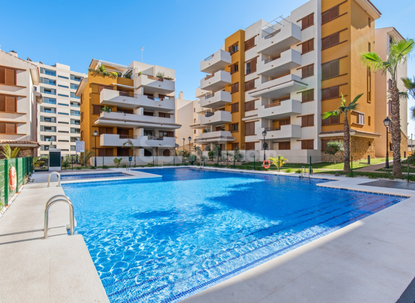 Resale - Apartment -
Torrevieja - Punta Prima