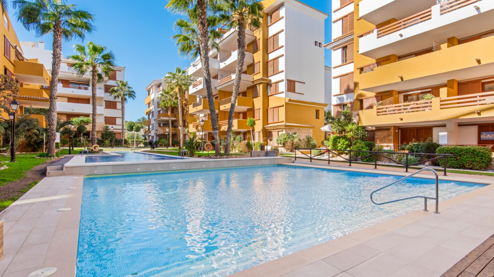 Resale - Apartment -
Torrevieja - Punta Prima