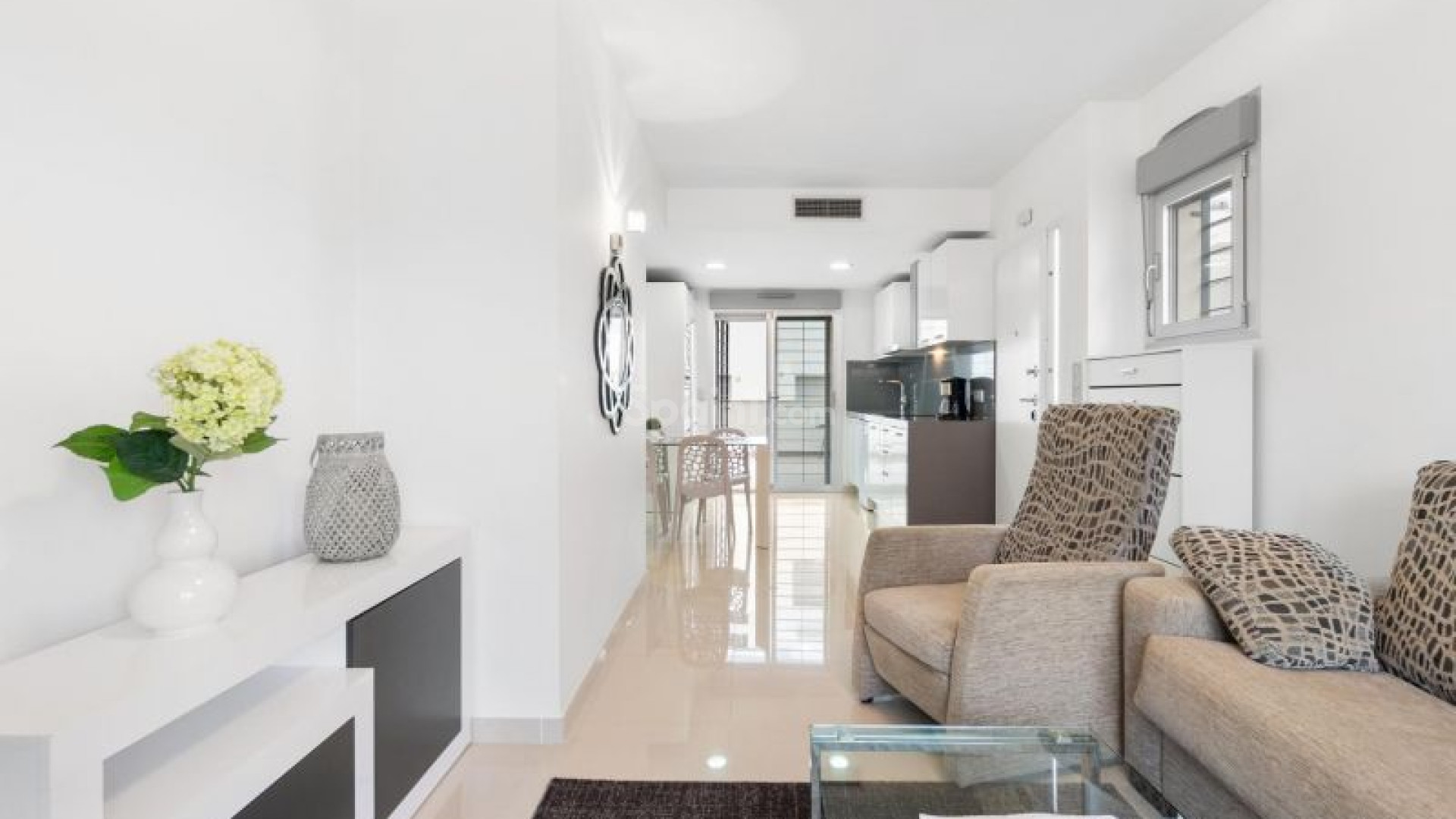 Resale - Apartment -
Torrevieja - Punta Prima