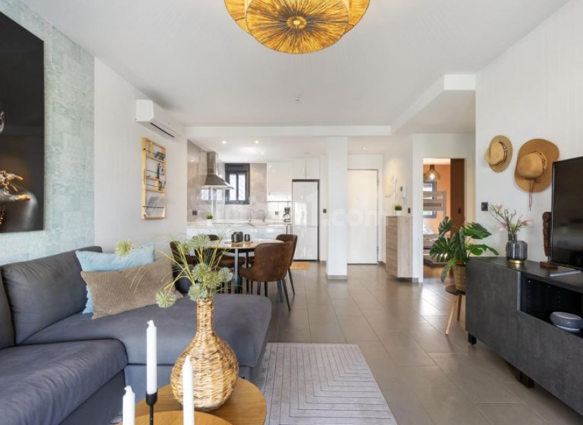Resale - Apartment -
Torrevieja - Punta Prima