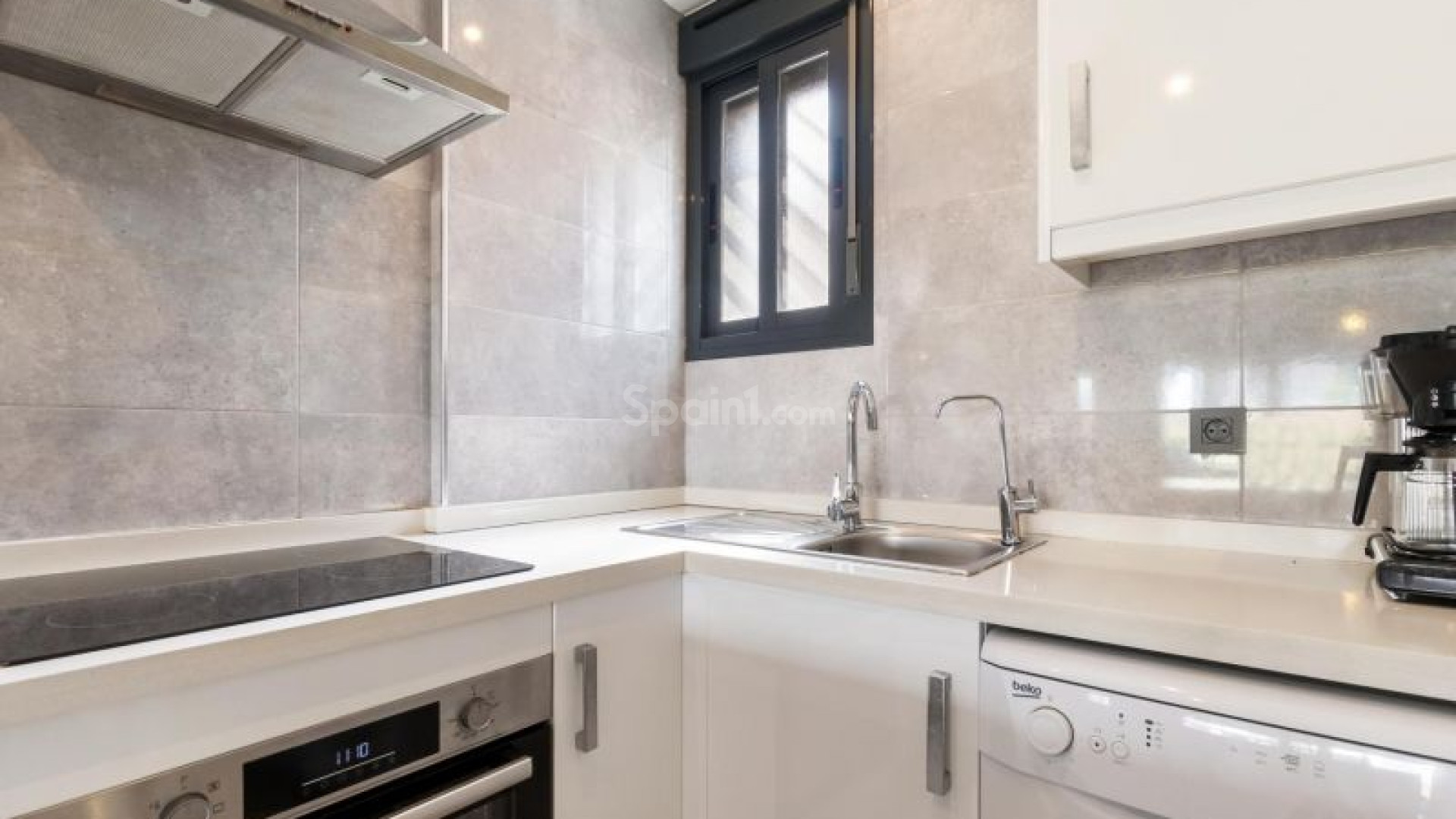 Resale - Apartment -
Torrevieja - Punta Prima