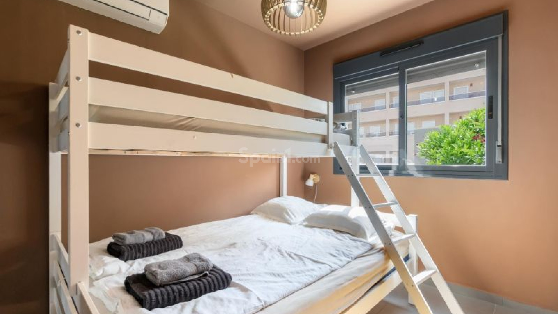 Resale - Apartment -
Torrevieja - Punta Prima