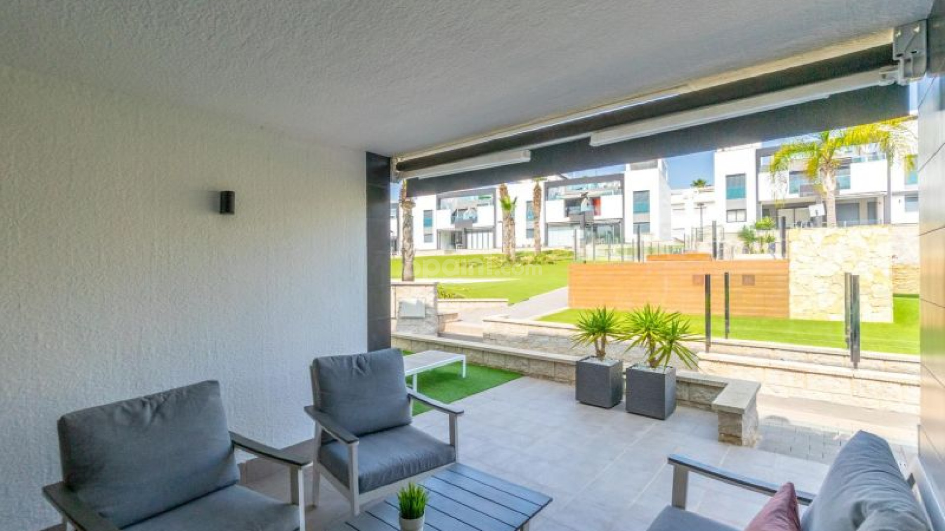 Resale - Apartment -
Torrevieja - Punta Prima