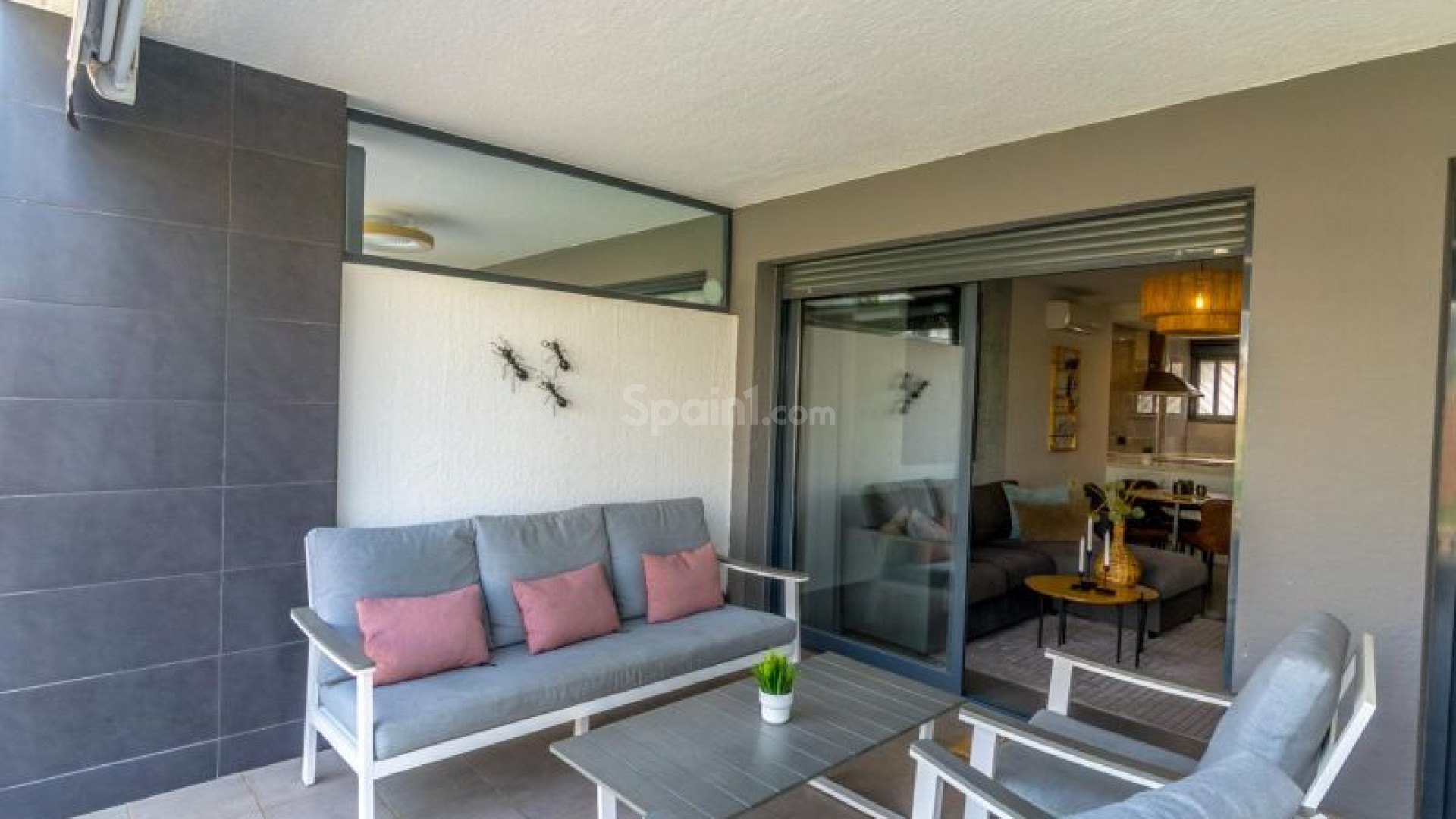 Resale - Apartment -
Torrevieja - Punta Prima