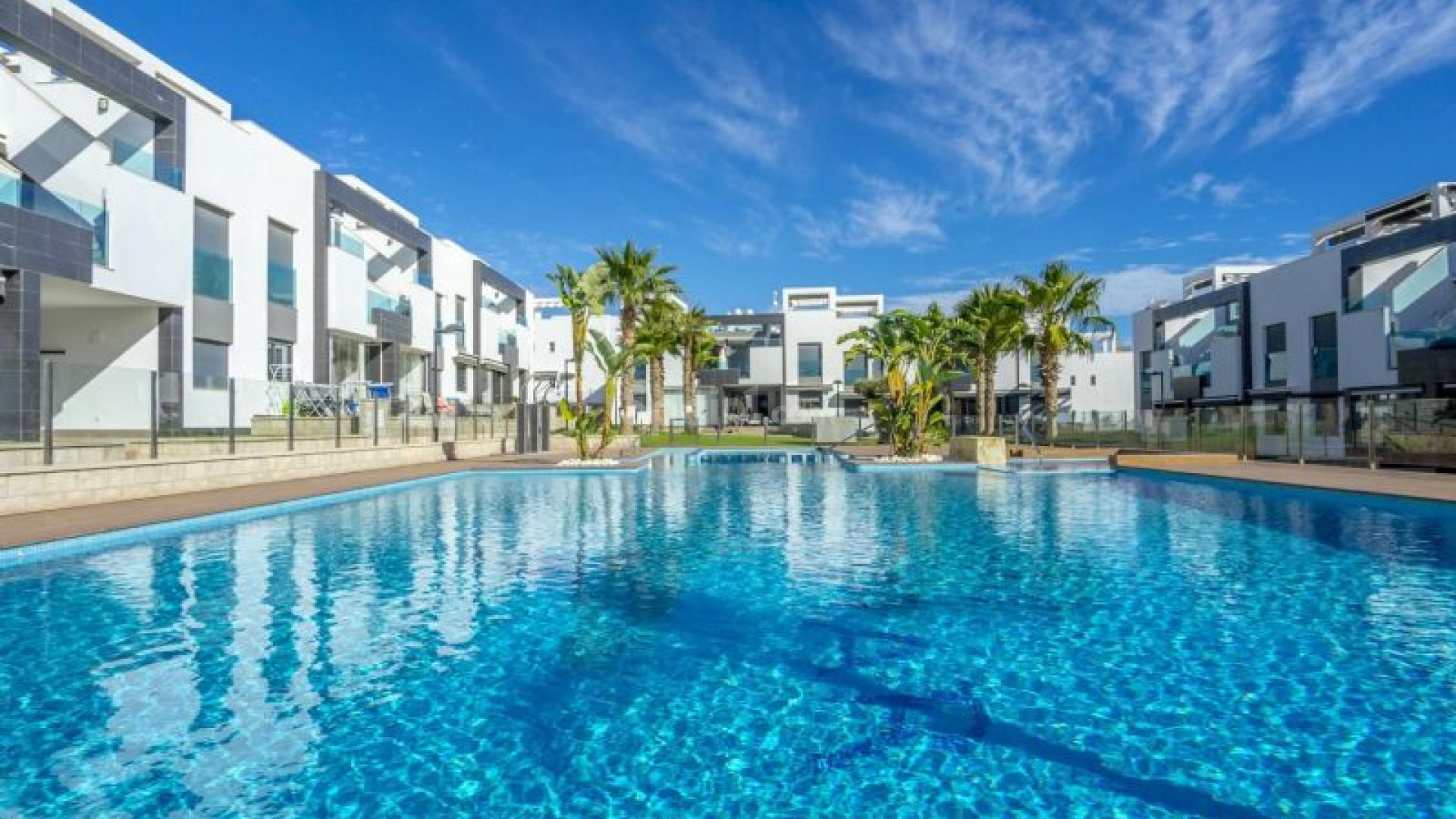 Resale - Apartment -
Torrevieja - Punta Prima