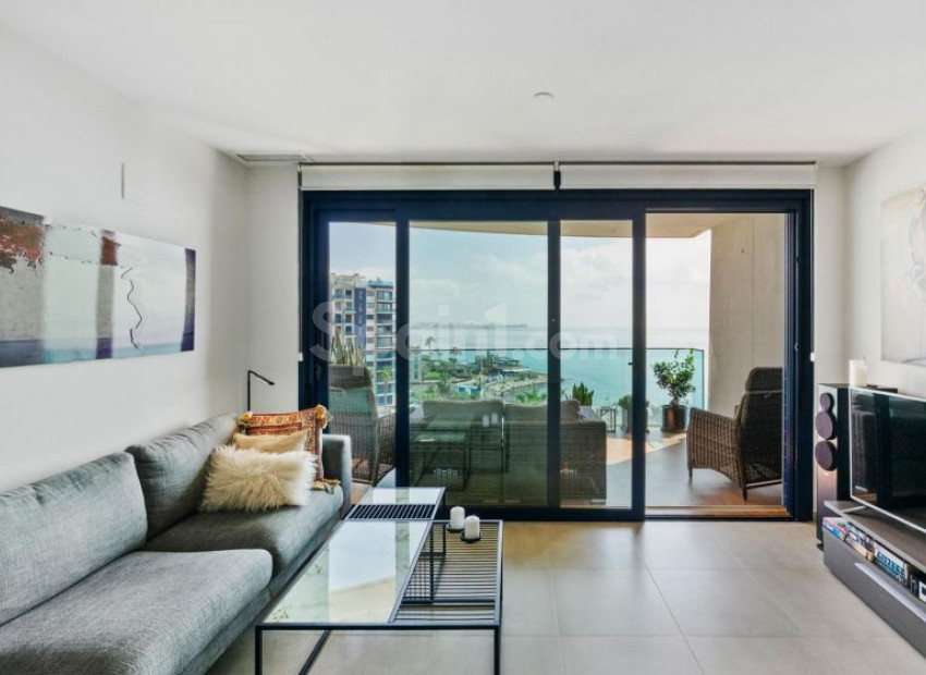 Resale - Apartment -
Torrevieja - Punta Prima