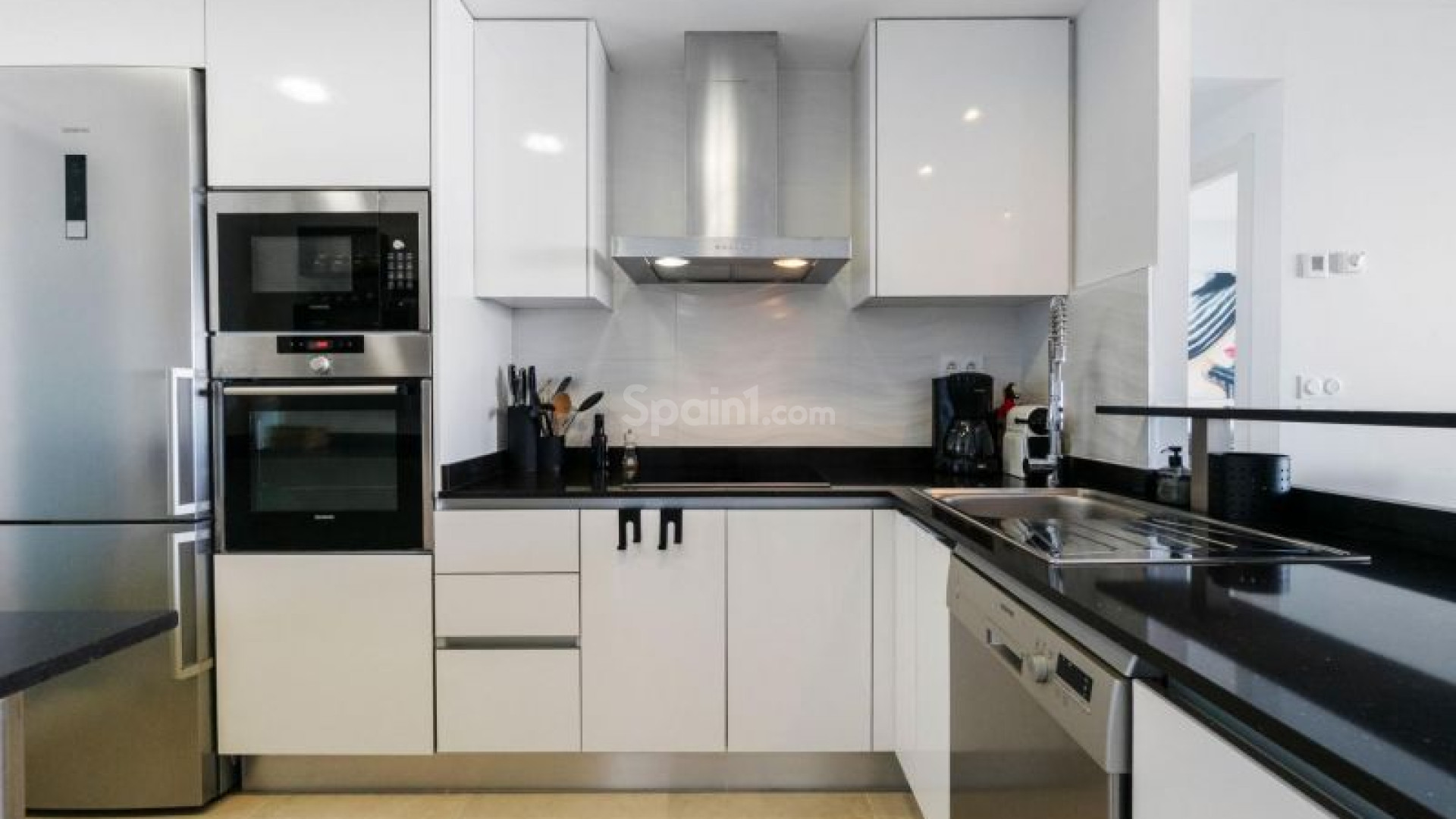 Resale - Apartment -
Torrevieja - Punta Prima