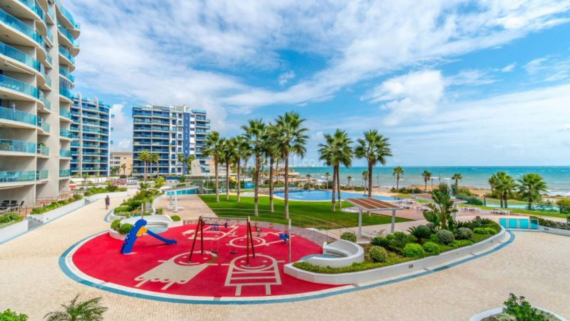 Resale - Apartment -
Torrevieja - Punta Prima
