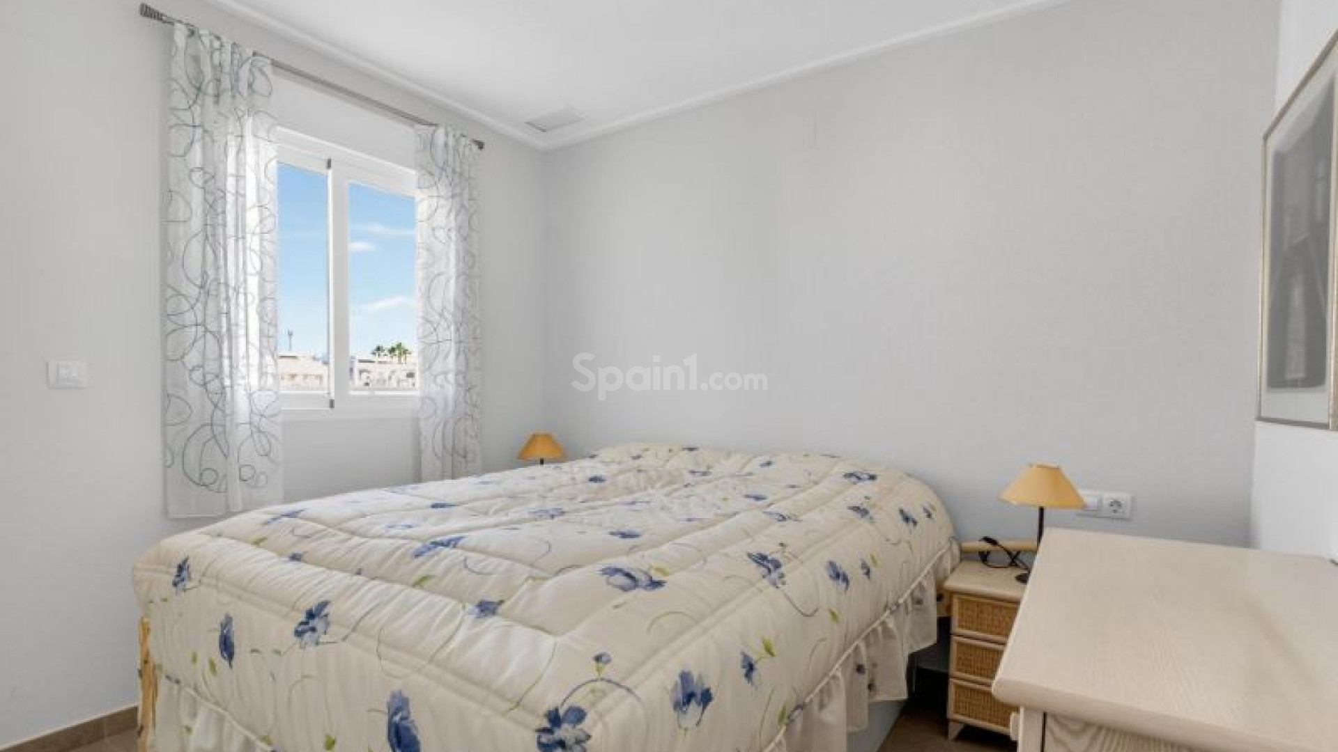 Resale - Apartment -
Torrevieja - Punta Prima