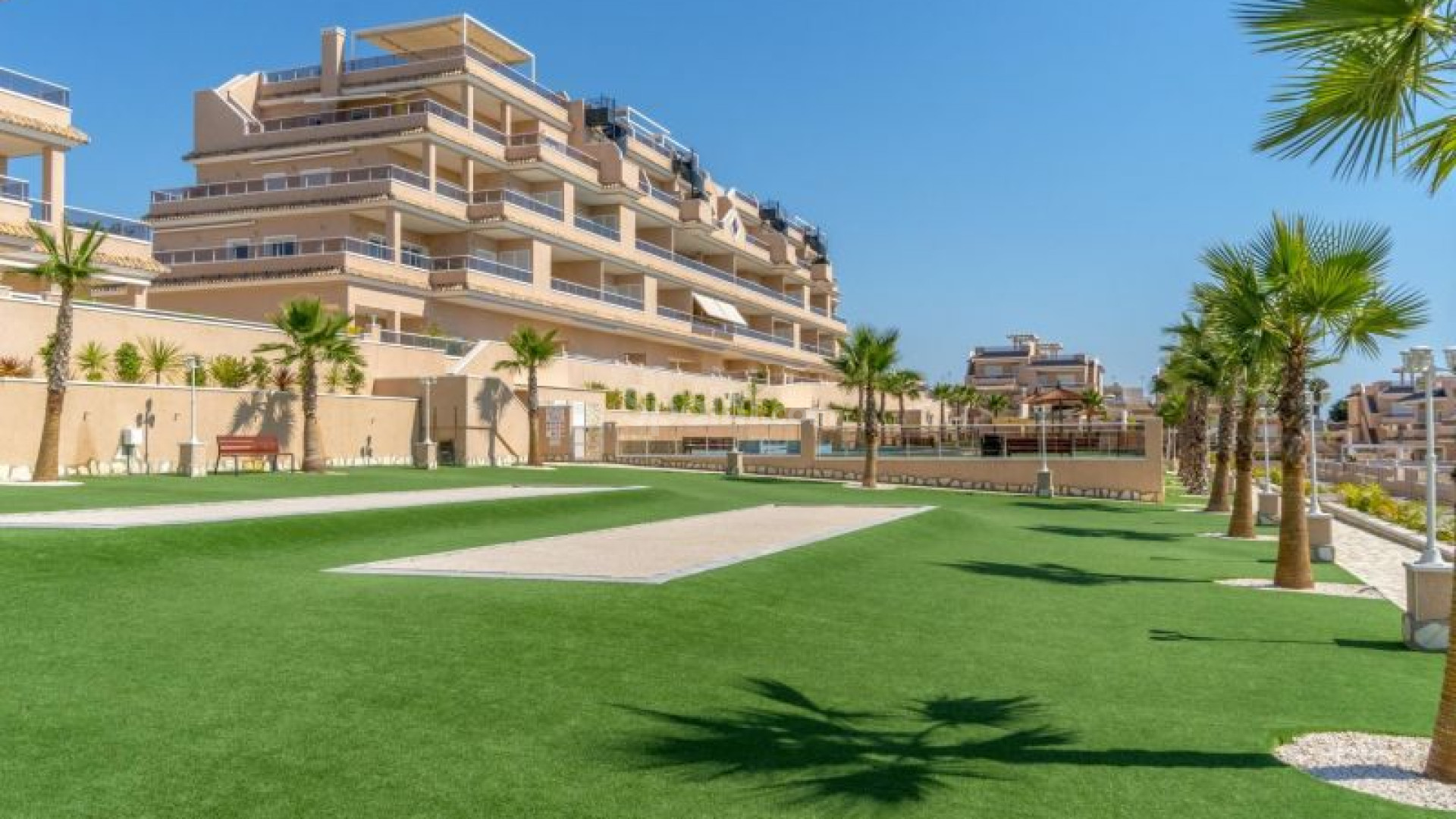 Resale - Apartment -
Torrevieja - Punta Prima