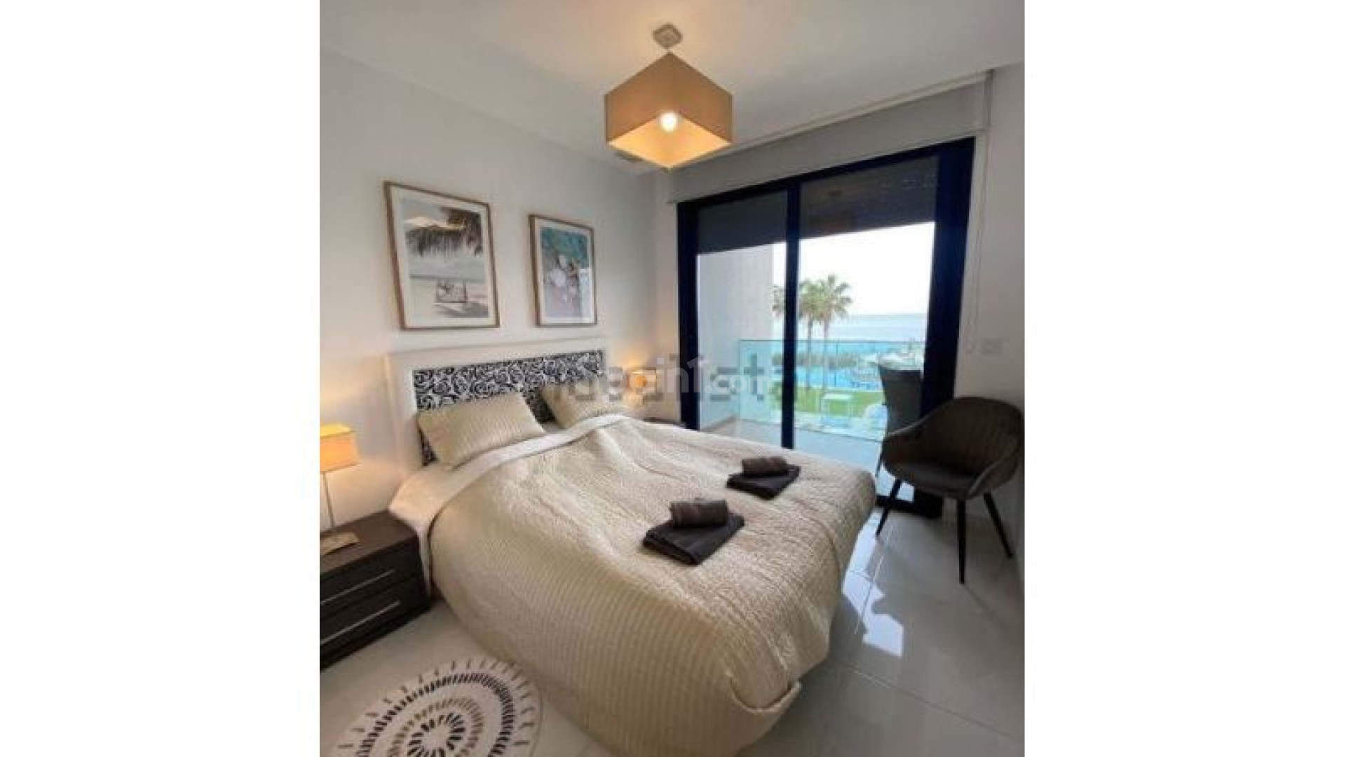 Resale - Apartment -
Torrevieja - Punta Prima