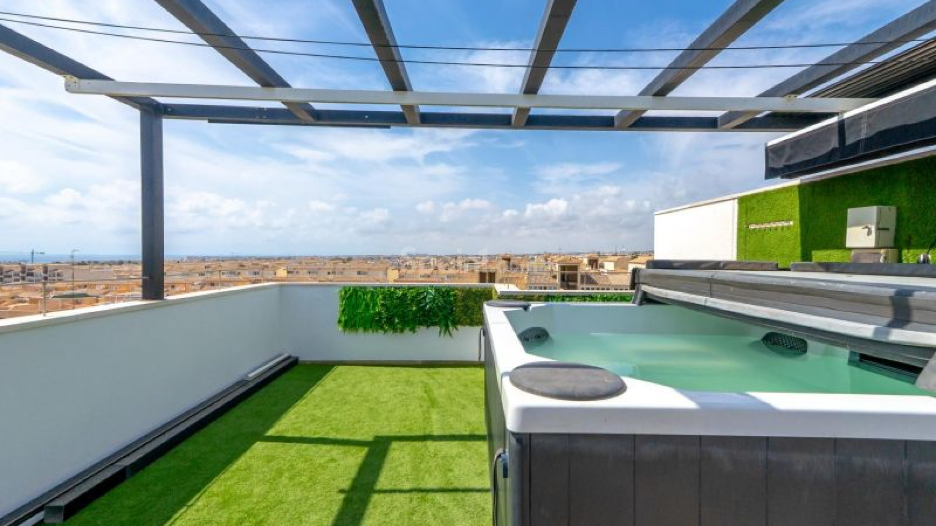 Resale - Apartment -
Torrevieja - Punta Prima
