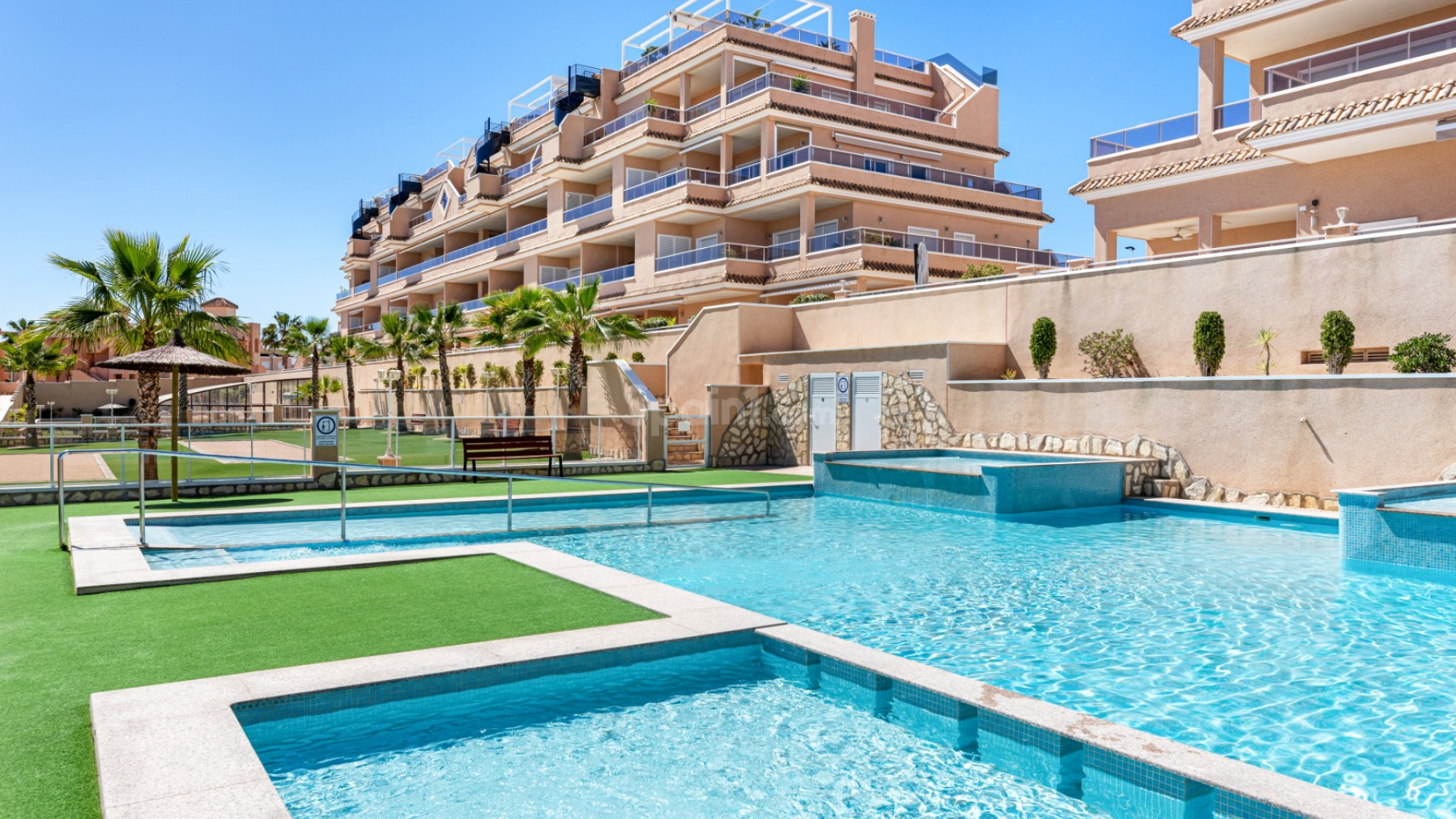 Resale - Apartment -
Torrevieja - Punta Prima