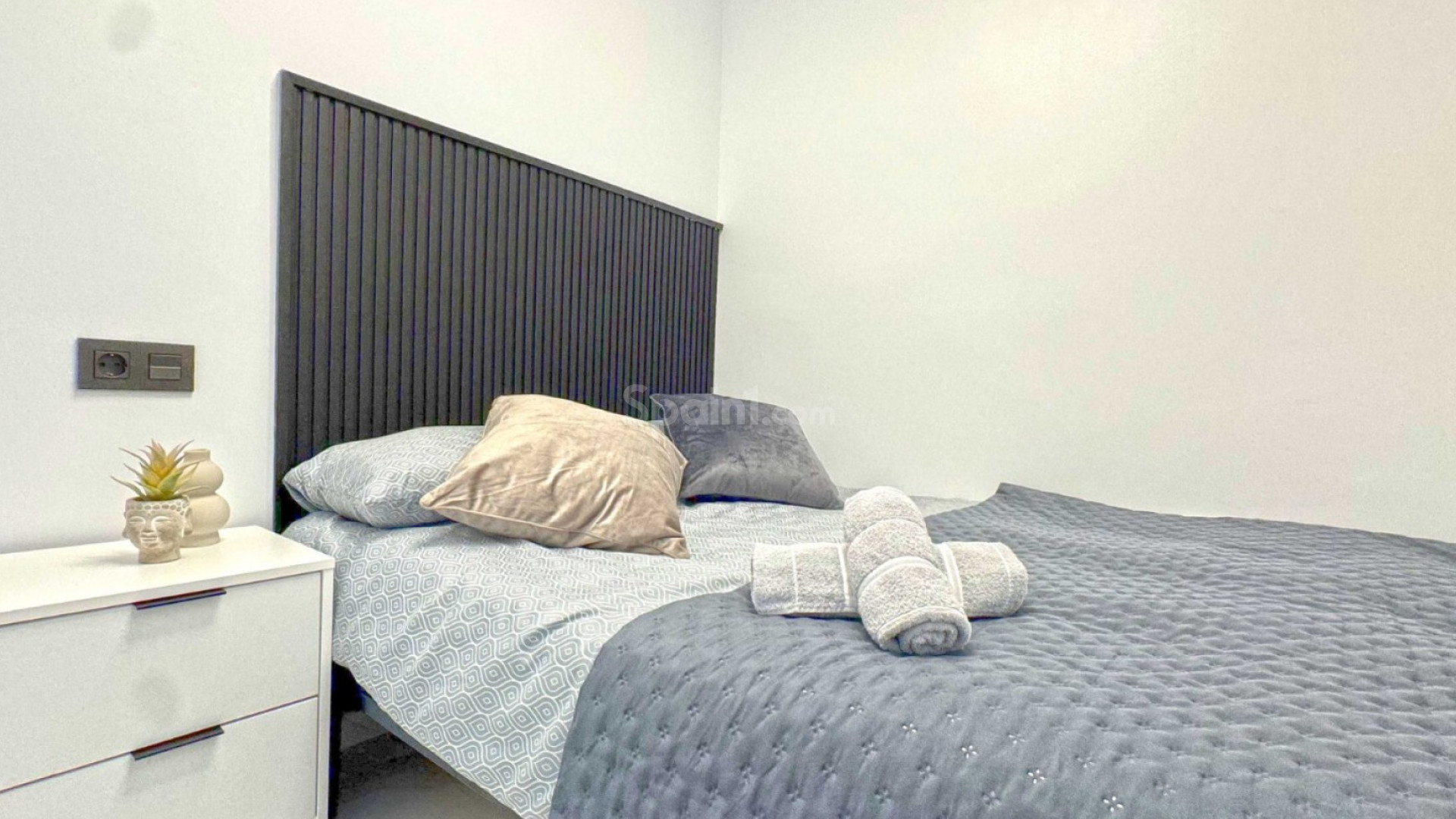 Resale - Apartment -
Torrevieja - Torrelamata - La Mata