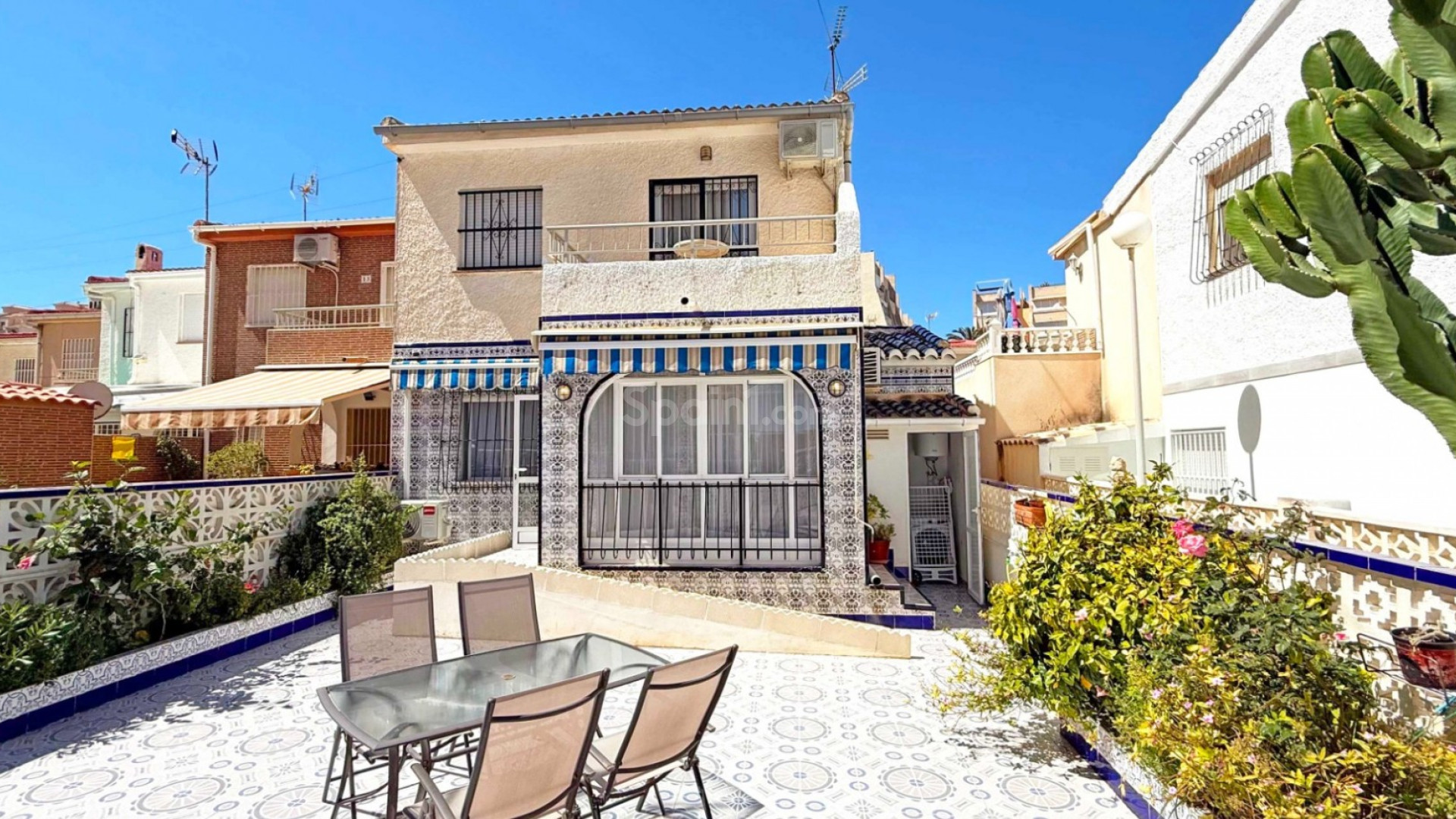 Resale - Apartment -
Torrevieja - Torrelamata - La Mata