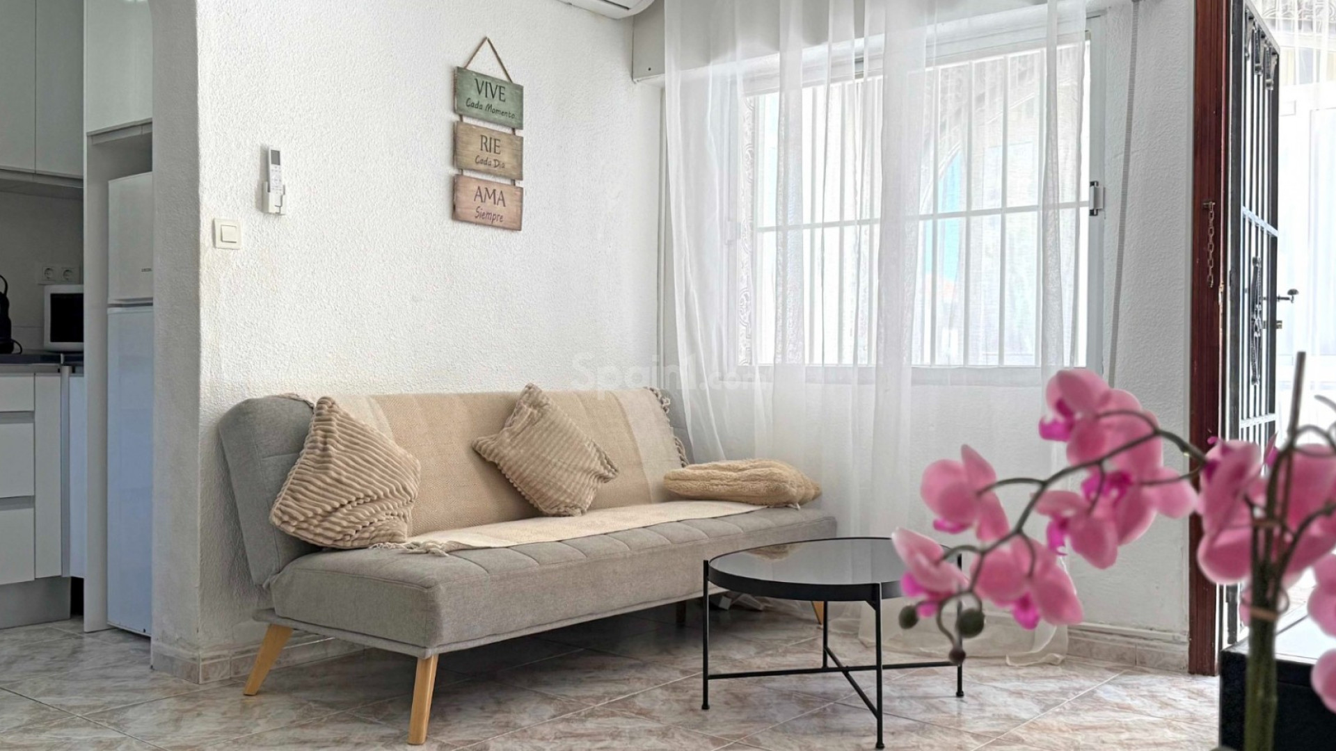 Resale - Apartment -
Torrevieja - Torrelamata - La Mata