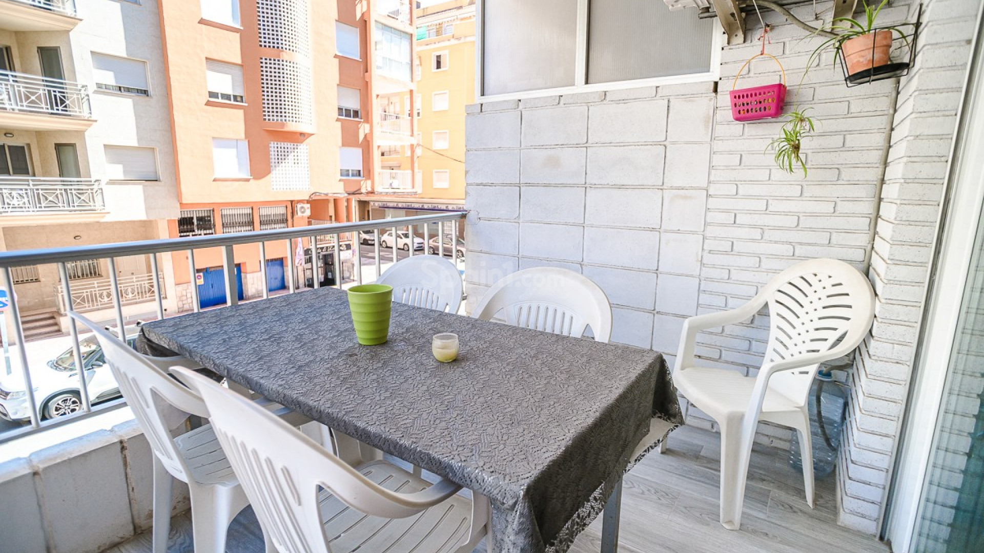 Resale - Apartment -
TORREVIEJA - Torrevieja
