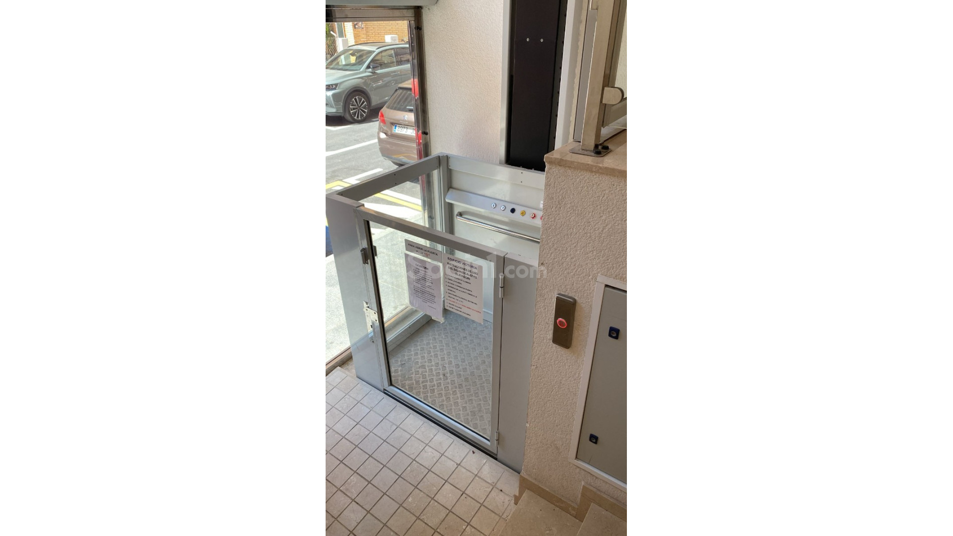 Resale - Apartment -
TORREVIEJA - Torrevieja