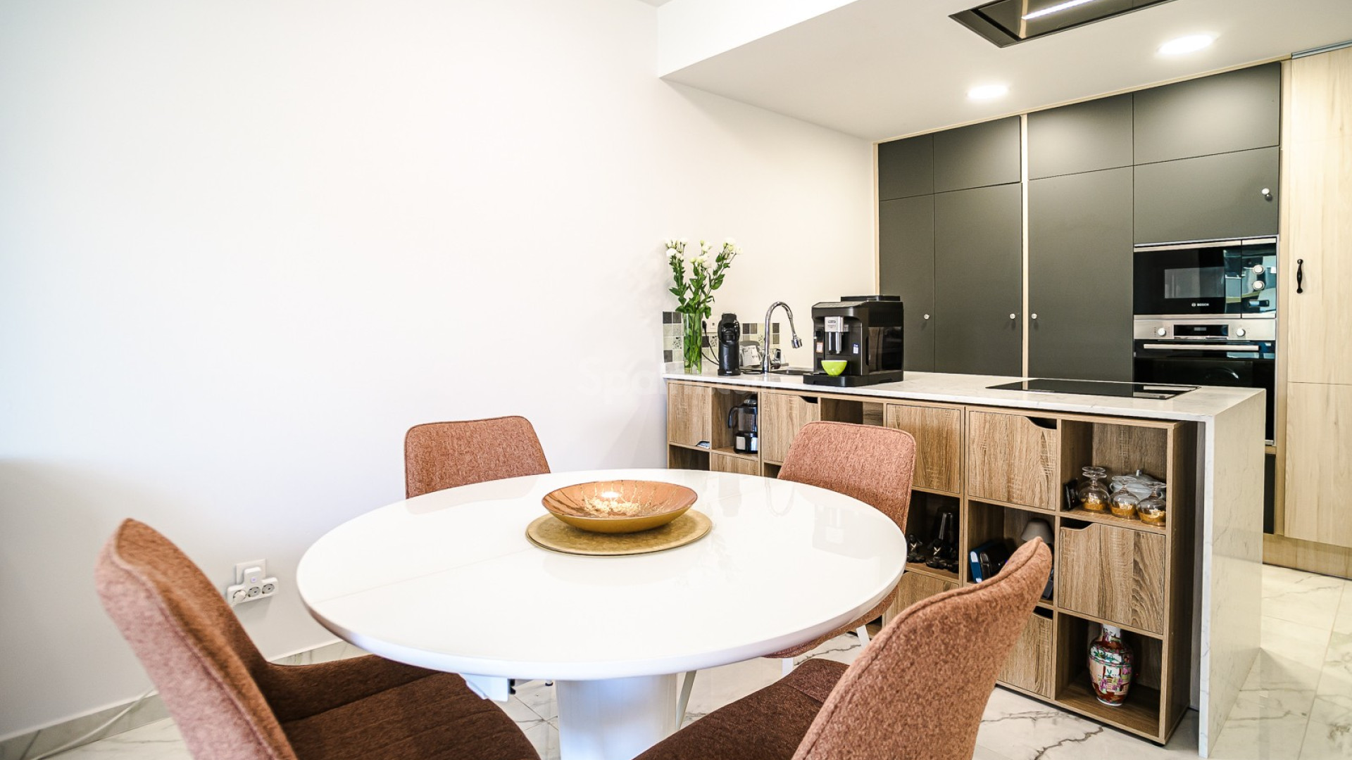 Resale - Apartment -
TORREVIEJA - Torrevieja