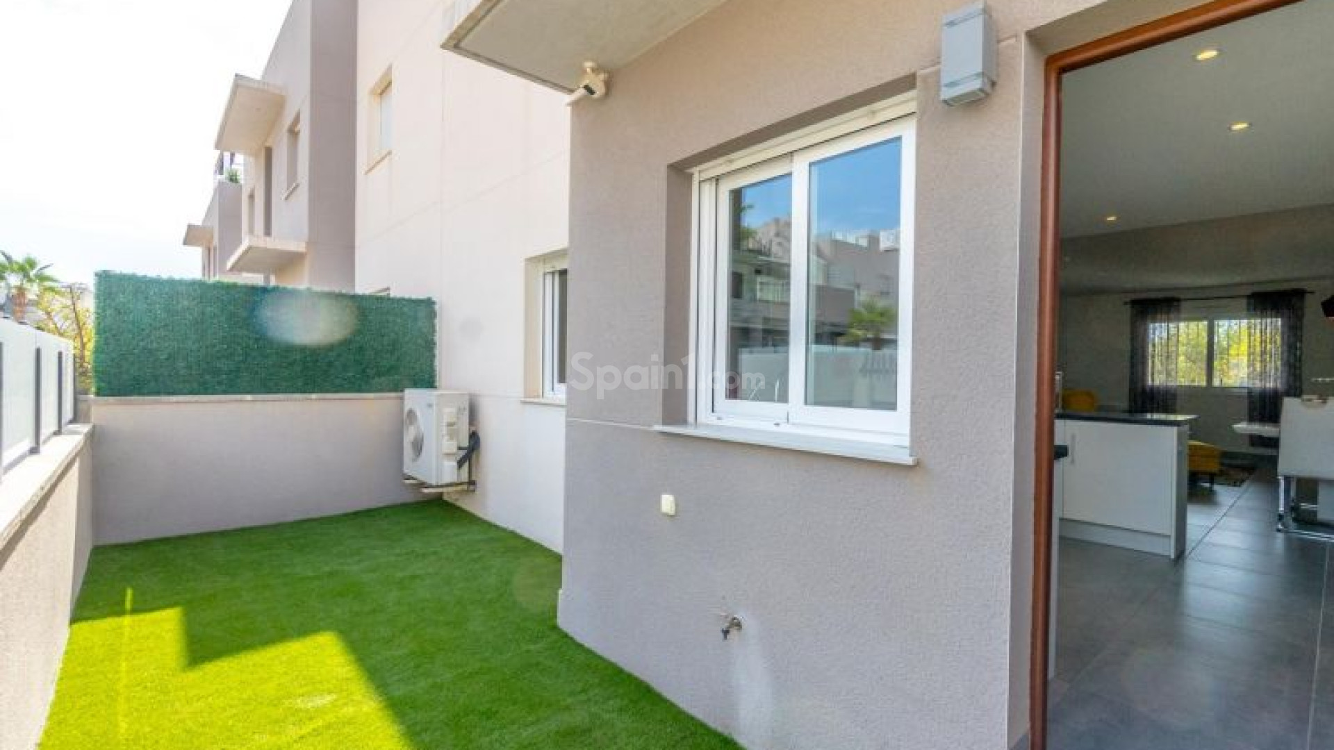 Resale - Apartment -
Torrevieja