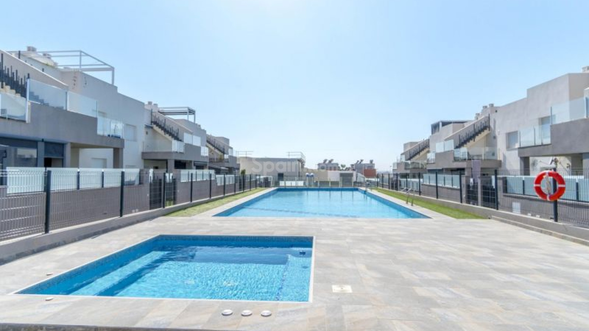 Resale - Apartment -
Torrevieja