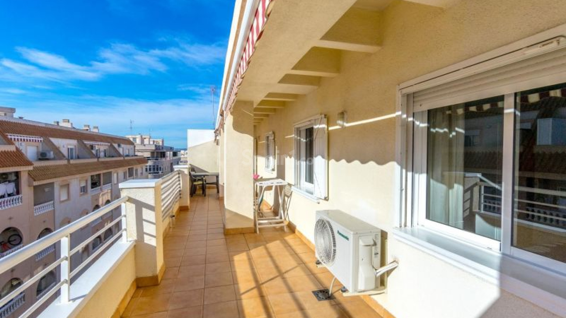 Resale - Apartment -
Torrevieja