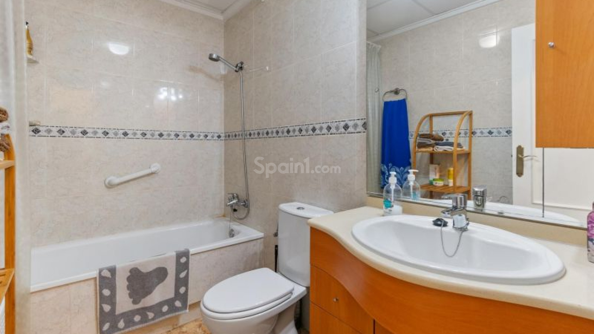 Resale - Apartment -
Torrevieja